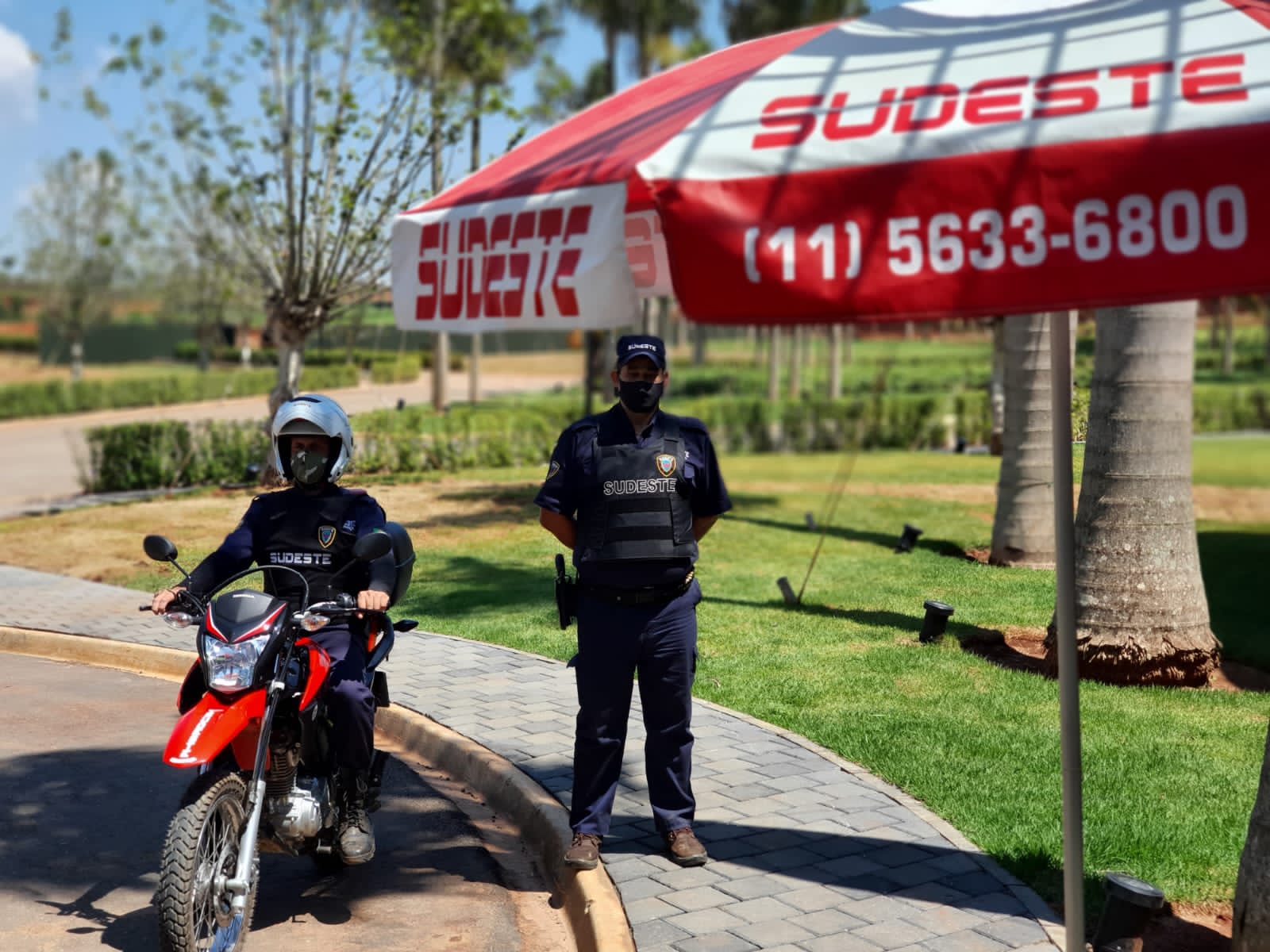 equipes terceirizadas em condomínios